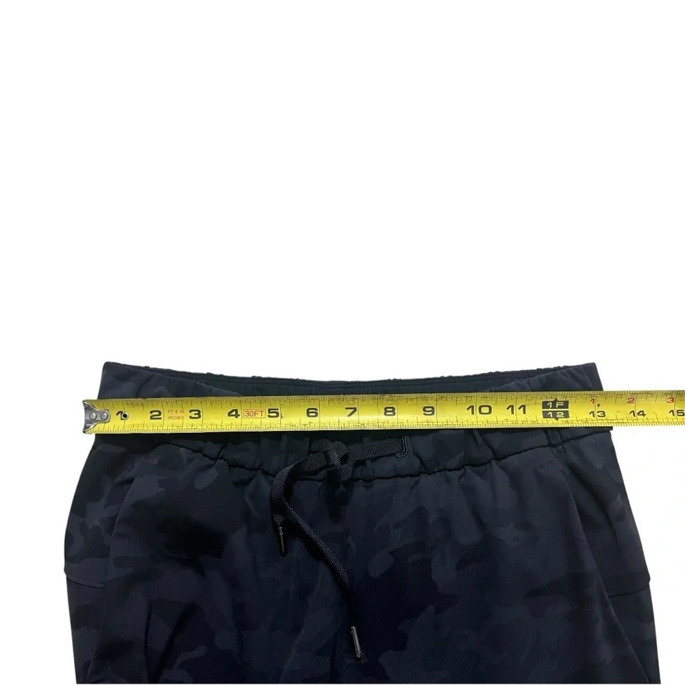 Lululemon On the Fly 7/8 Camo Pant